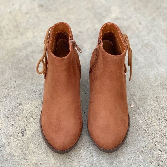 Soda Kids Tan Suede Ankle Booties - Picture 2 of 4